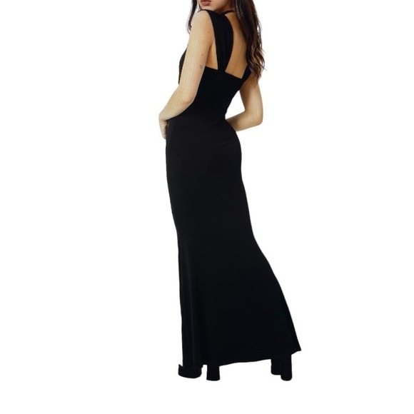 Maxi Dress Black Ruched U Neck Wide Straps Flowy Bodycon Feminine US size 6 - Picture 3 of 10